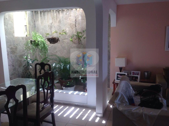 Foto REO659138
