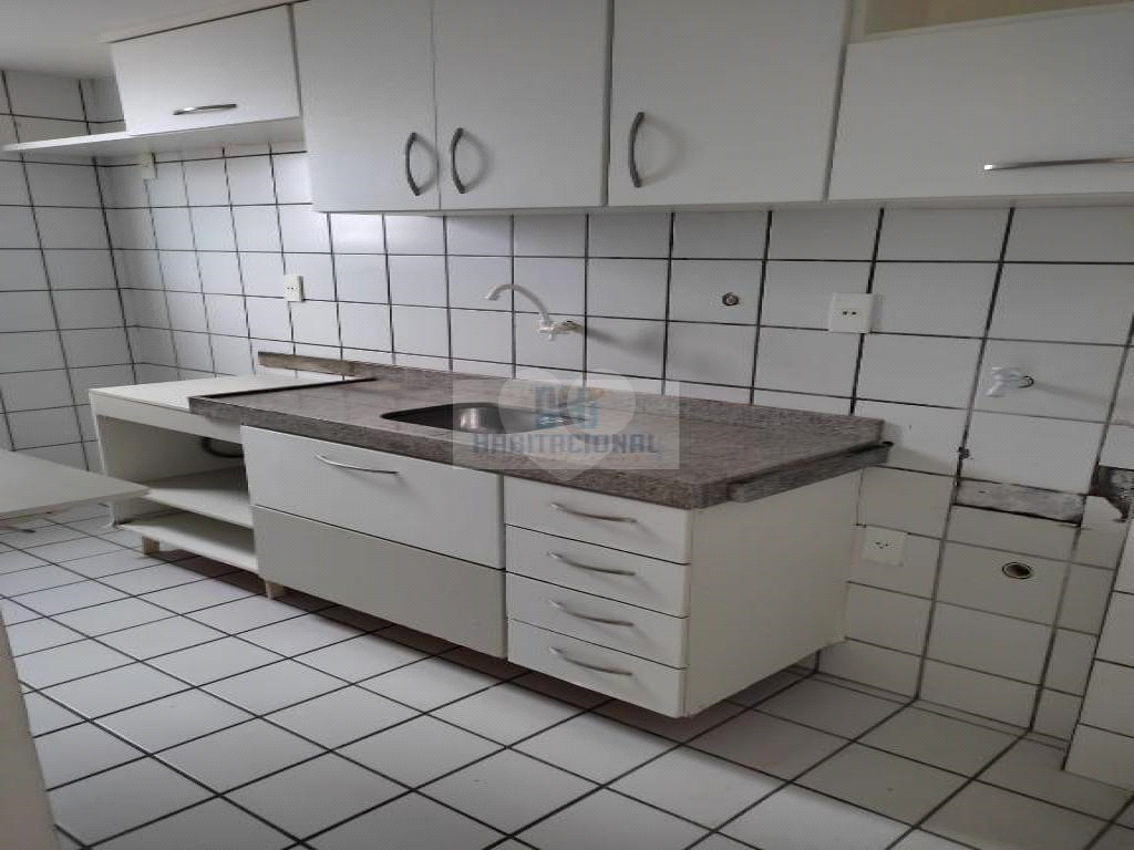 Venda Apartamento Natal Capim Macio REO659163 22