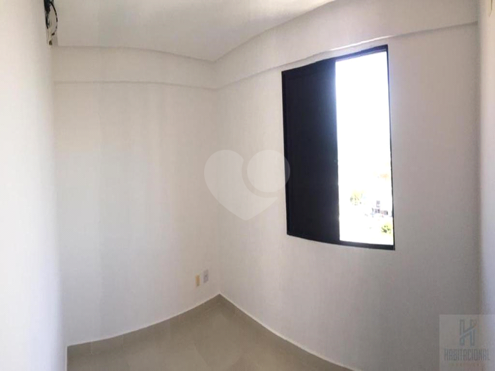 Foto REO659194