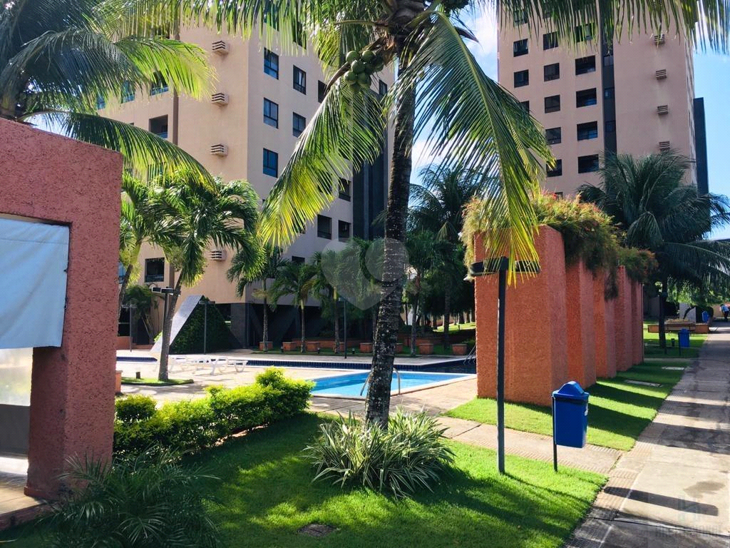 Venda Apartamento Natal Candelária REO659206 20