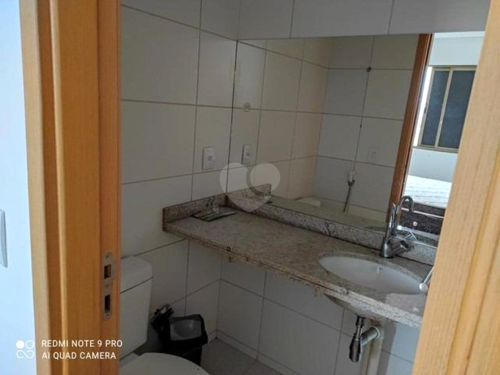 Venda Apartamento Natal Candelária REO659229 21