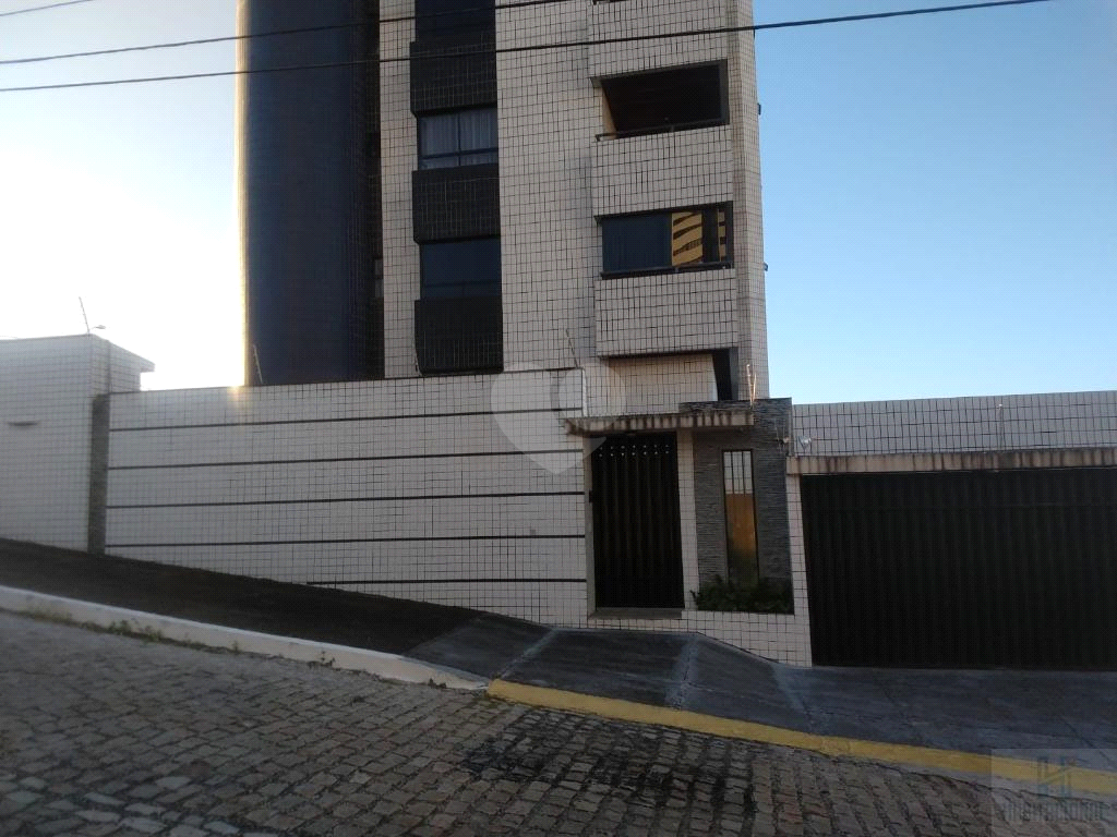 Venda Apartamento Natal Candelária REO659263 23