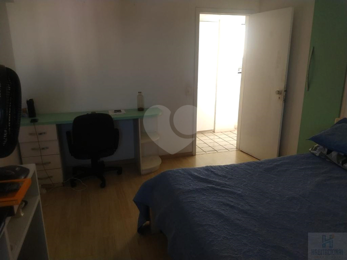 Venda Apartamento Natal Candelária REO659263 7