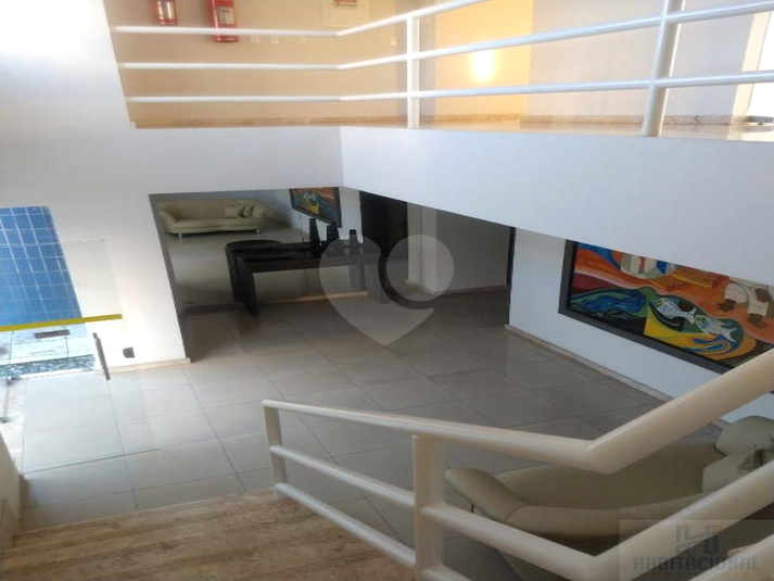 Venda Apartamento Natal Candelária REO659263 28