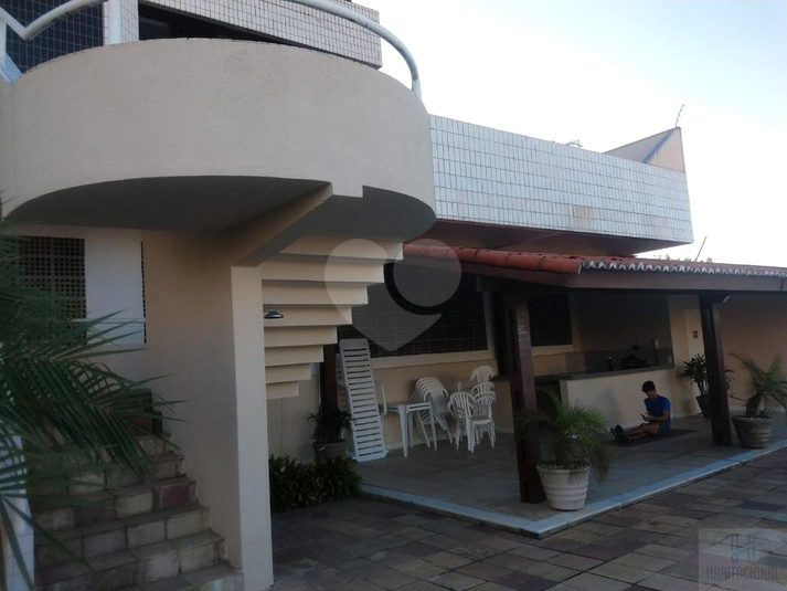 Venda Apartamento Natal Candelária REO659263 8