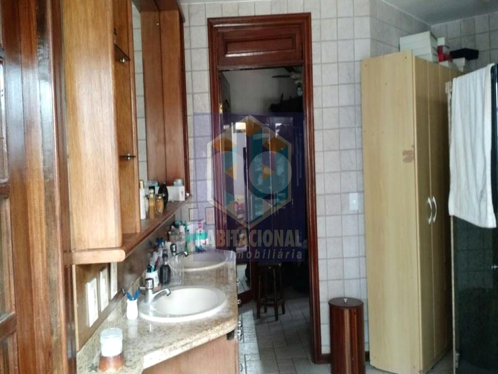 Foto REO659336