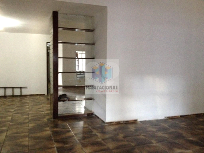 Foto REO659340
