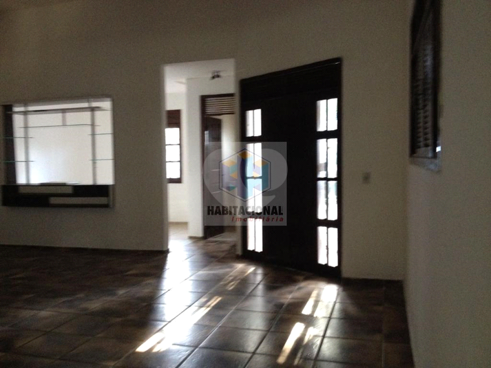 Foto REO659340