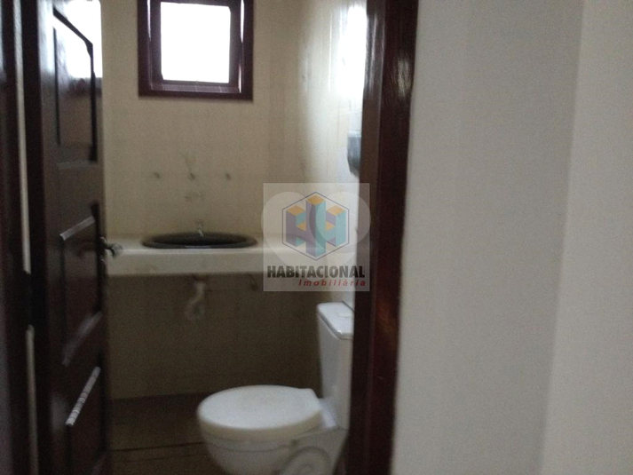 Foto REO659340