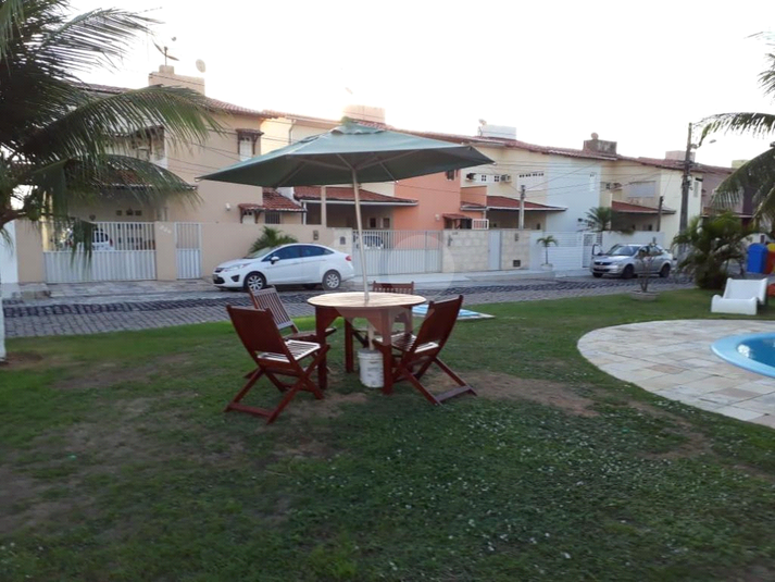 Foto REO659480