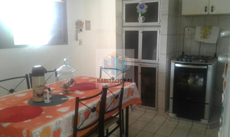 Foto REO659495