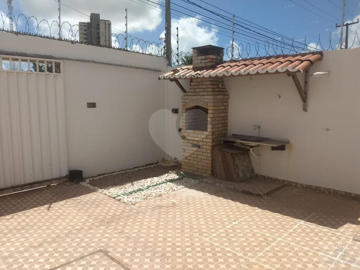 Foto REO659507