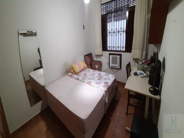 Foto REO659520