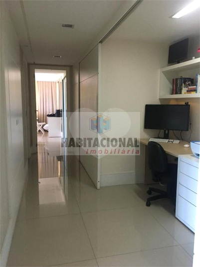 Foto REO659545
