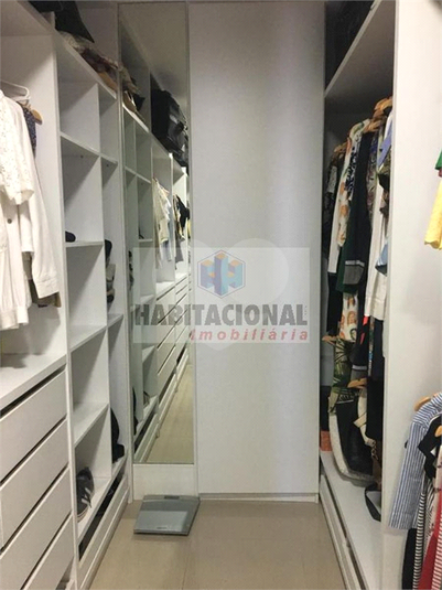 Foto REO659545