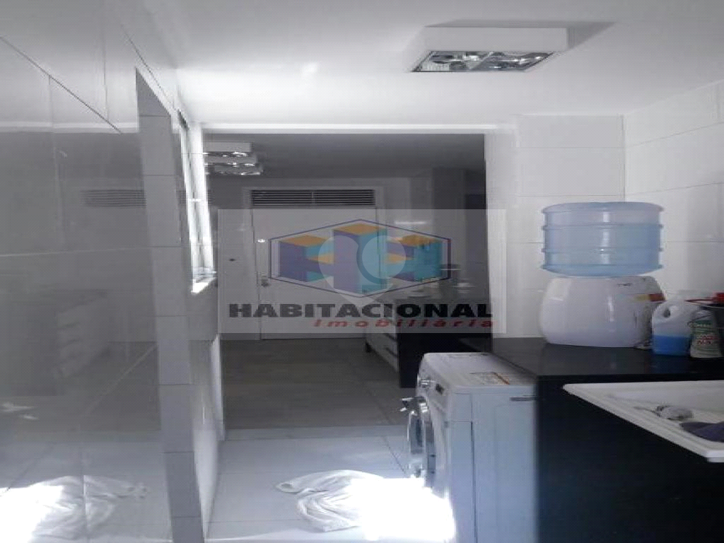 Venda Apartamento Natal Candelária REO659549 3