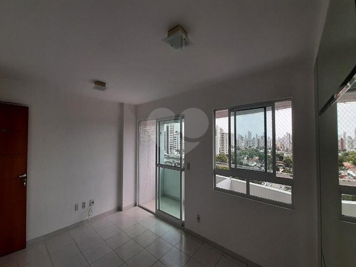 Venda Apartamento Natal Tirol REO659755 35