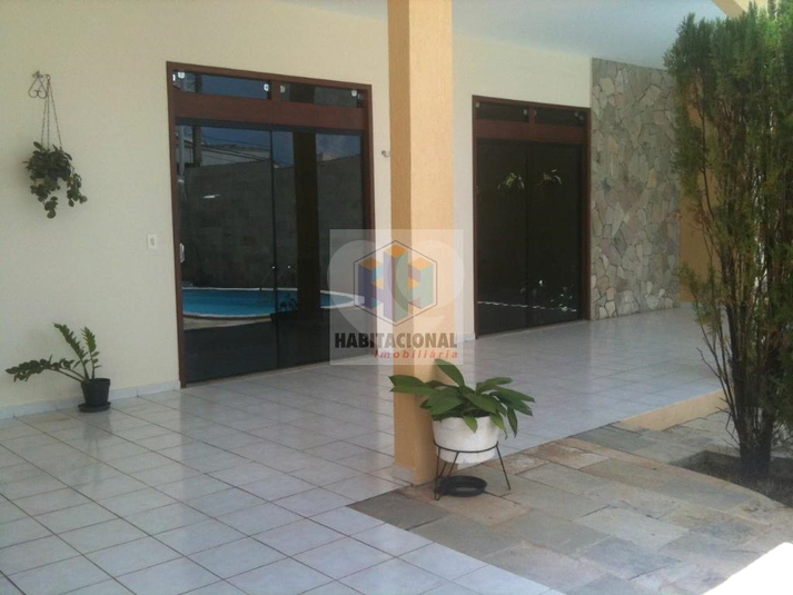 Foto REO659797