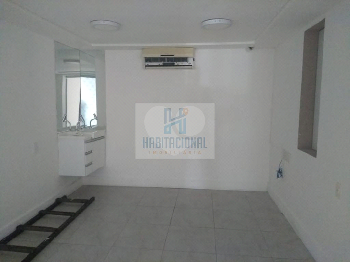 Foto REO659831