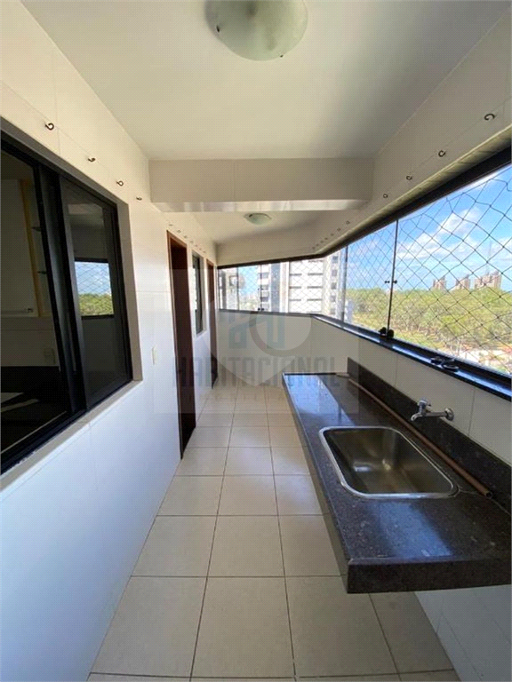 Venda Apartamento Natal Candelária REO659898 16