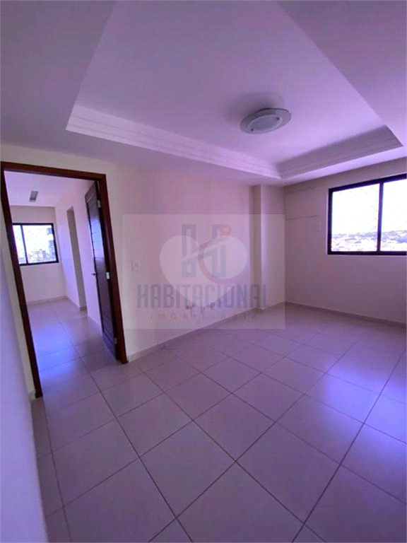 Venda Apartamento Natal Candelária REO659898 11