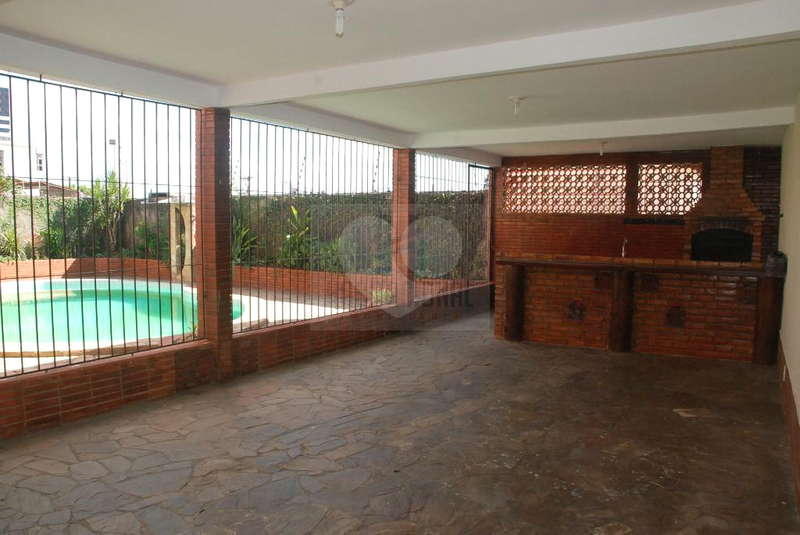 Foto REO659942