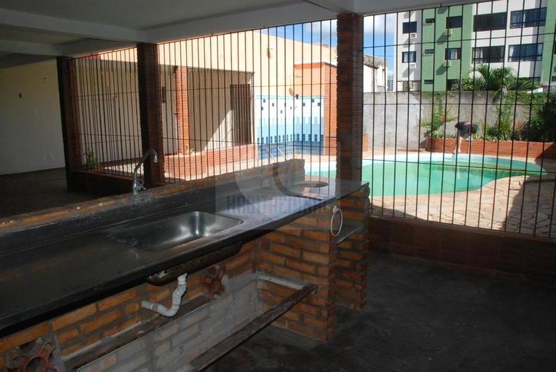 Foto REO659942