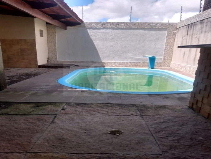 Foto REO659998