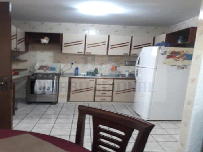 Foto REO660015