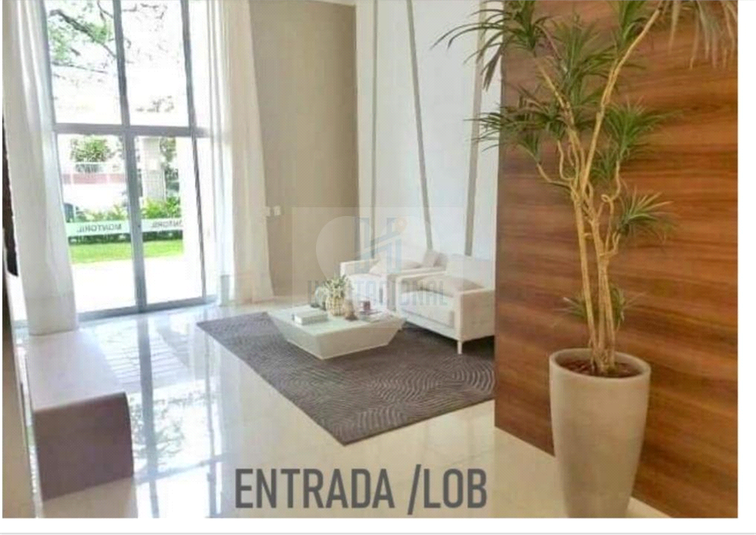 Foto REO660044
