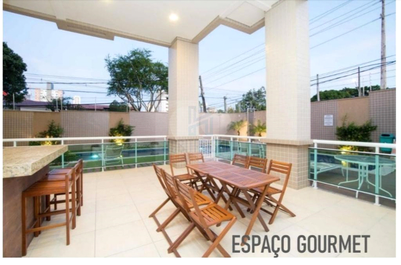 Foto REO660044