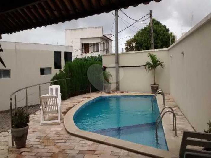 Foto REO660085