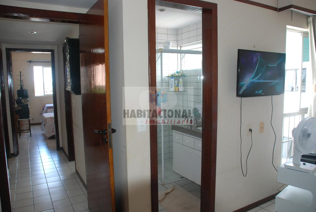 Venda Apartamento Natal Candelária REO660171 26