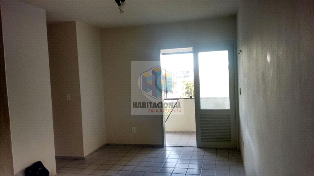 Venda Apartamento Natal Capim Macio REO660189 5