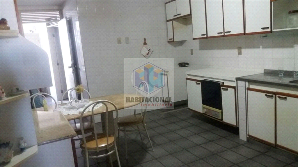 Venda Apartamento Natal Tirol REO660271 25