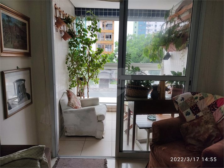 Venda Apartamento Santos Campo Grande REO660381 3