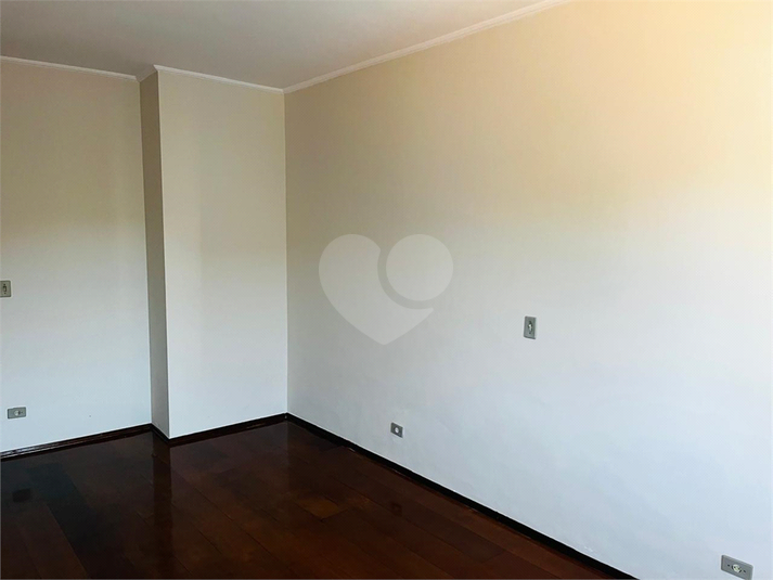Foto REO660440