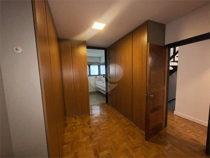 Foto REO661262