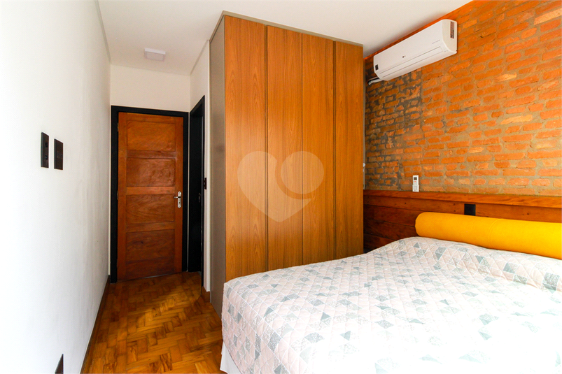Foto REO661262