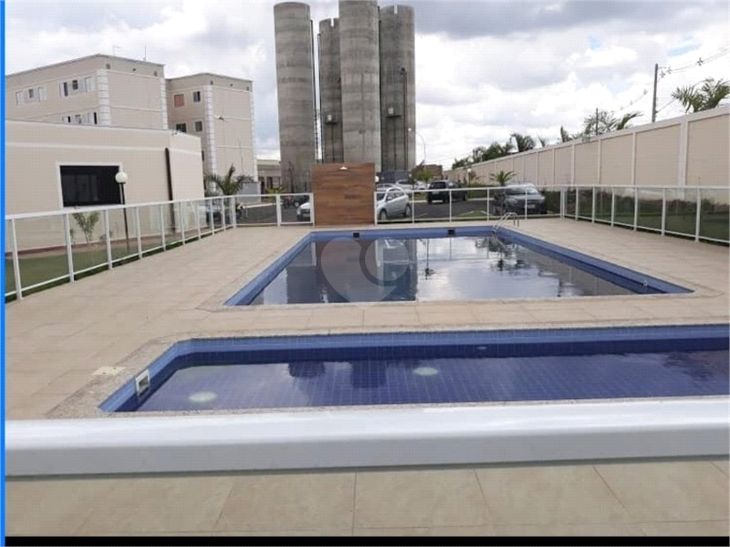 Venda Apartamento Salto Olaria REO661332 1