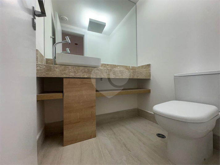 Foto REO661524