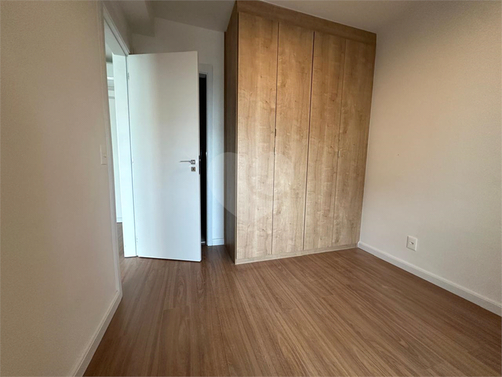 Foto REO661524
