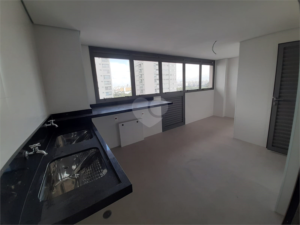 Venda Apartamento São Paulo Santana REO662150 21