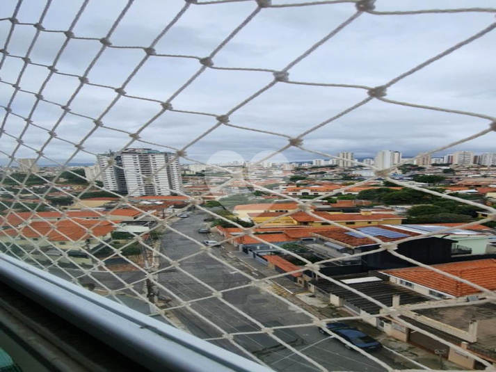 Foto REO662179