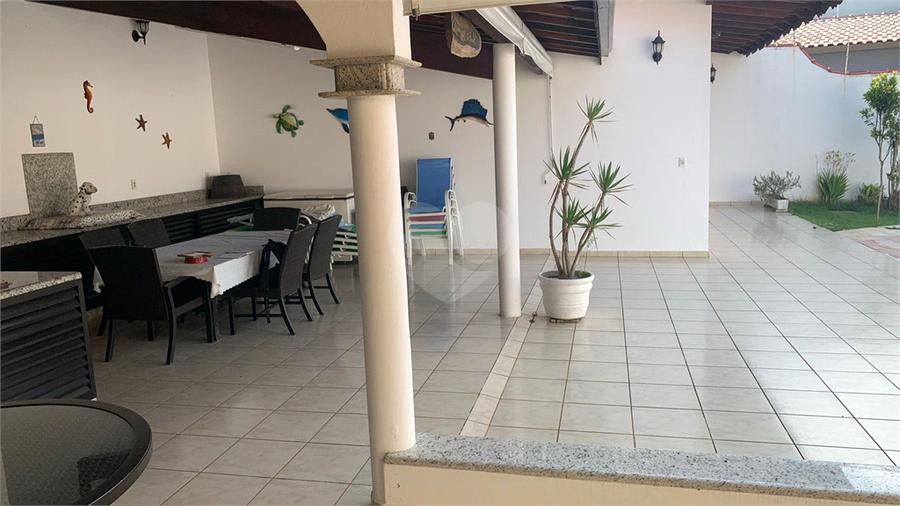 Venda Casa Praia Grande Flórida REO662377 4