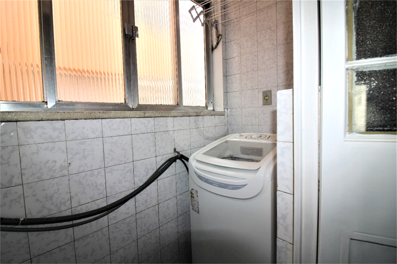 Foto REO662417