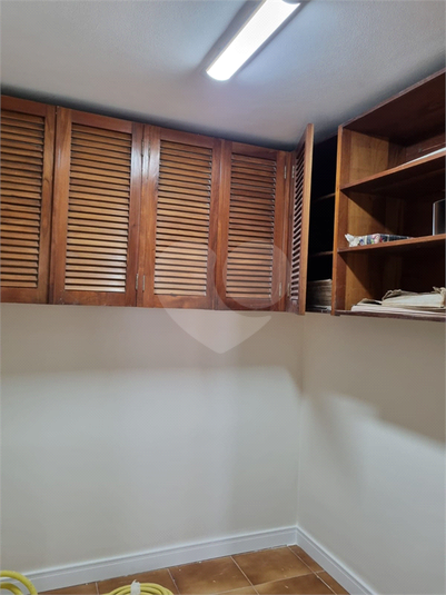 Foto REO662507