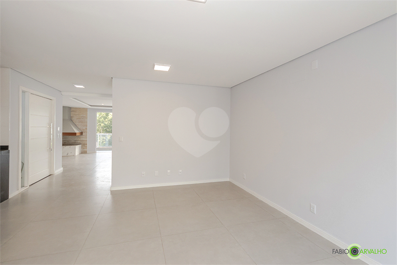 Foto REO662561