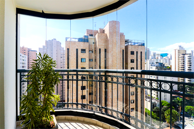 Venda Apartamento São Paulo Paraíso REO663151 11