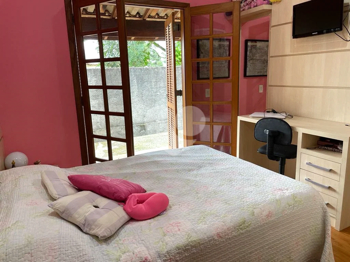 Foto REO663441
